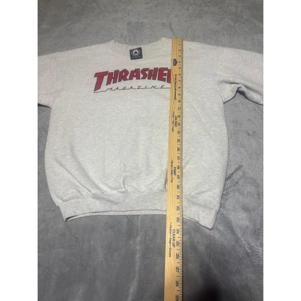 Thrasher Mens Grey Crewneck Sweatshirt No Size Inside Fits Like Small